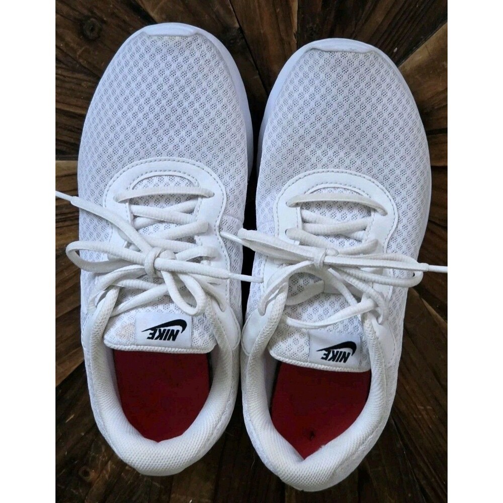 Nike Tanjun Unisex Kids White Mesh Lace-Up Sneakers Size 7.5Y (812655-110)